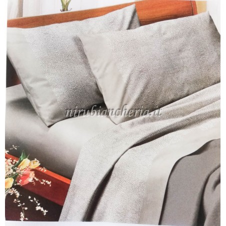 Completo lenzuola in puro cotone per letto una piazza e mezza Kiro Oro. B843